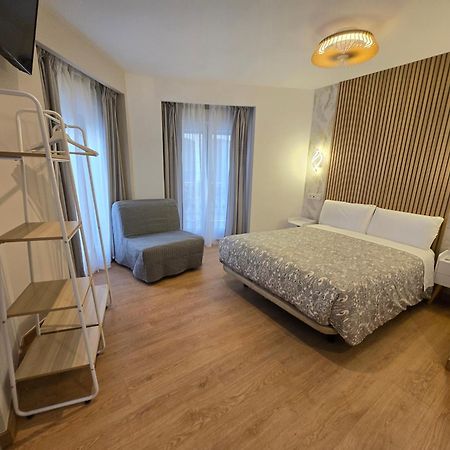 Hostal Esparteros Мадрид Екстериор снимка