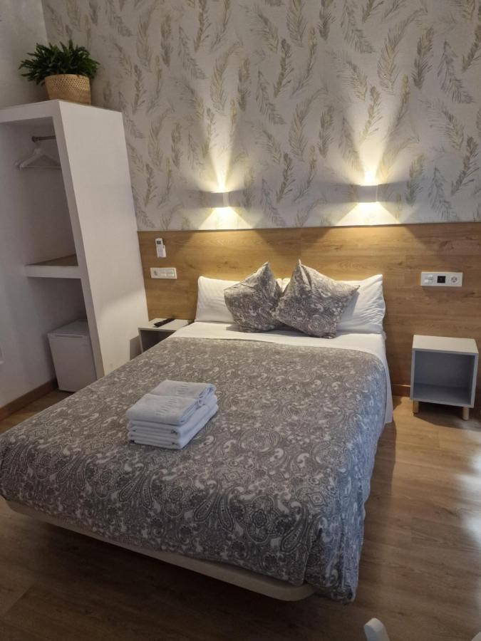 Hostal Esparteros Мадрид Екстериор снимка