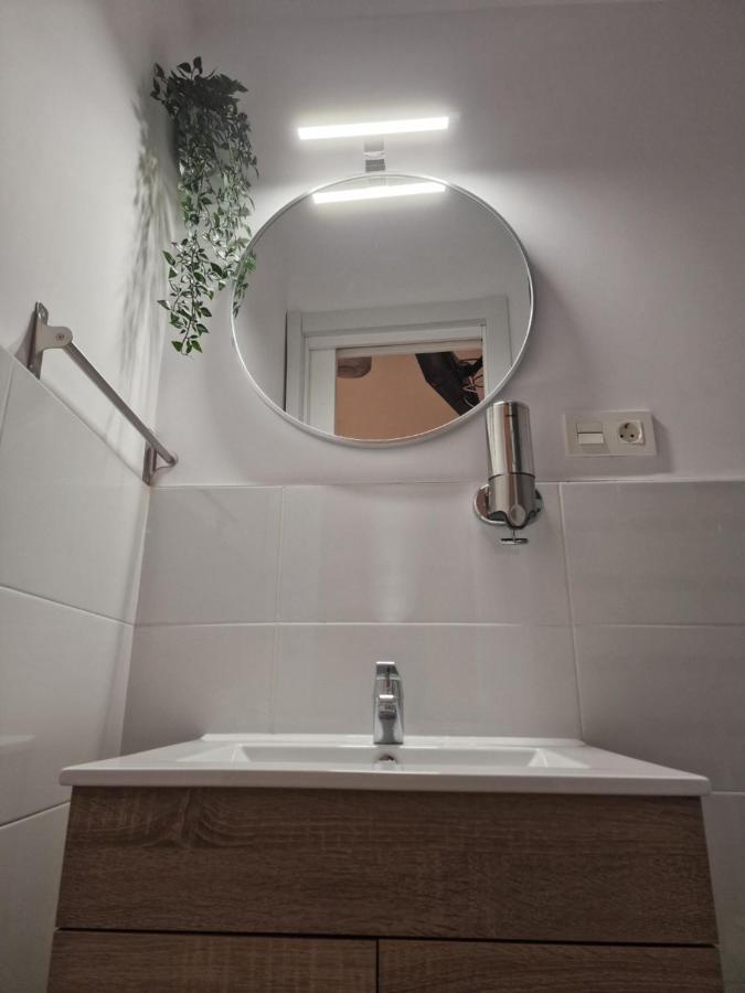 Hostal Esparteros Мадрид Екстериор снимка