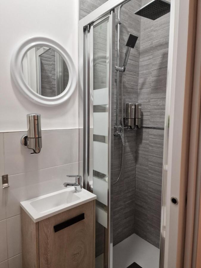 Hostal Esparteros Мадрид Екстериор снимка