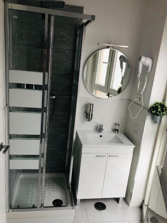 Hostal Esparteros Мадрид Екстериор снимка