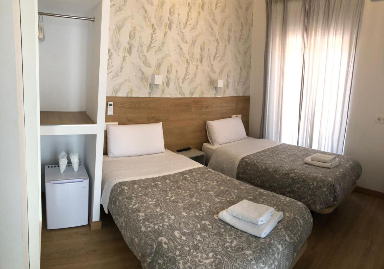 Hostal Esparteros Мадрид Екстериор снимка